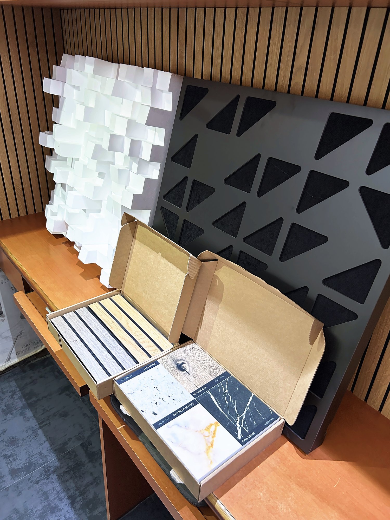 Acoustic panels and diffusers unboxed for hands-on training