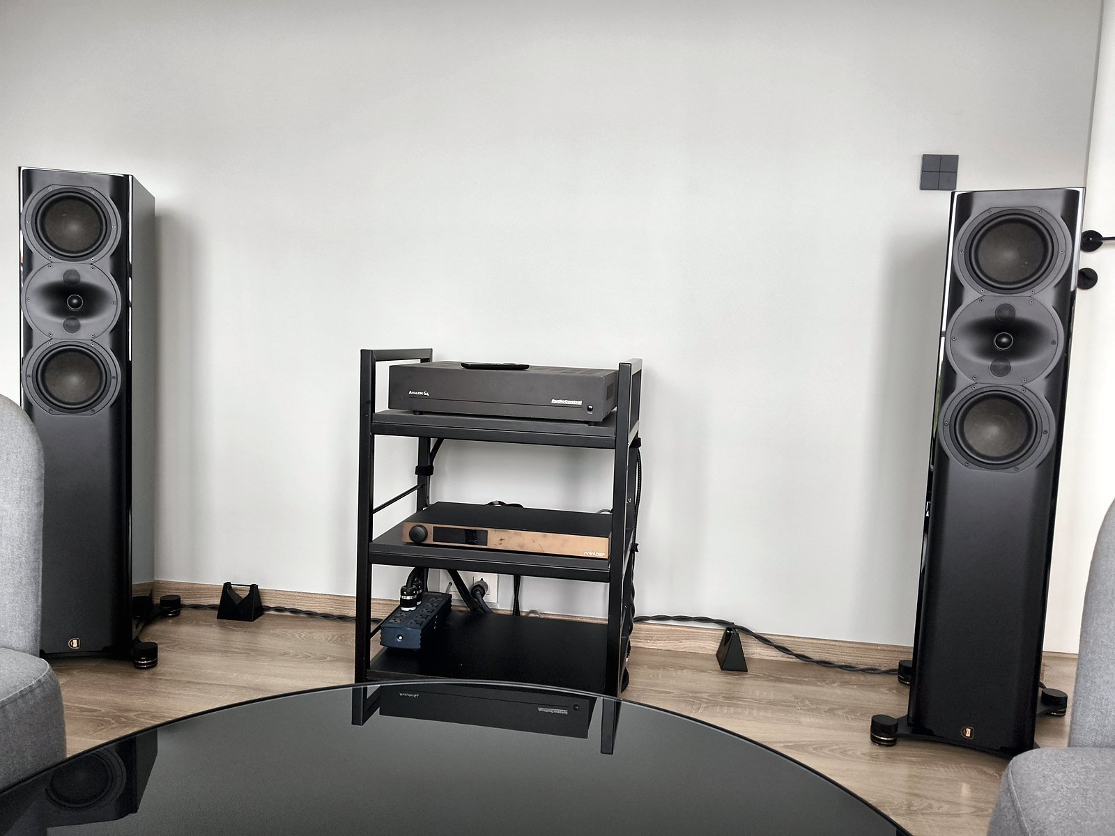 Hi-fi listening room with a pair of floor-standing speakers and an equipment rack, Avenue Sound Devanahalli